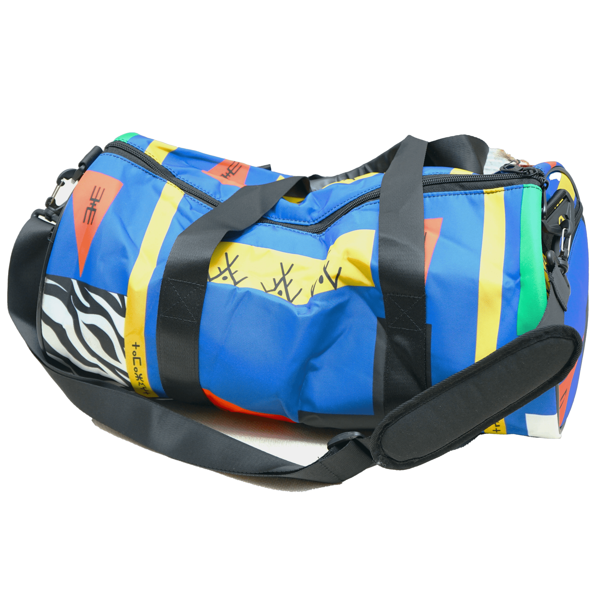 Le sac de sport est l'accessoire indispensable pour transporter tout ce dont vous avez besoin lors de vos séances d'entraînement ou de vos activités sportives. Conçu pour allier praticité, durabilité et style, il vous accompagne partout, du gymnase au terrain de sport.